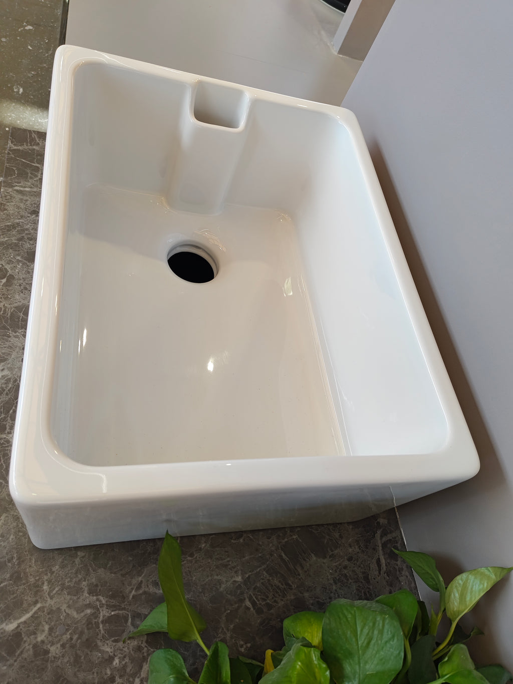 Cleaner Sink 600 - Warwick Belfast Range - The Bathroom Quarter